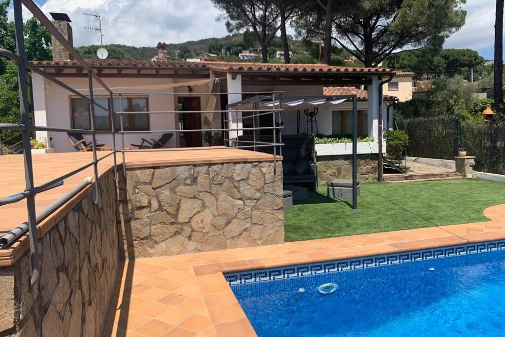Villa Casa con piscina en la Costa Brava Calonge  Exterior foto
